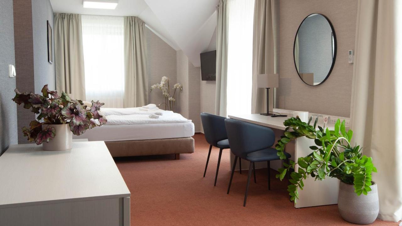 Guest house Solid *