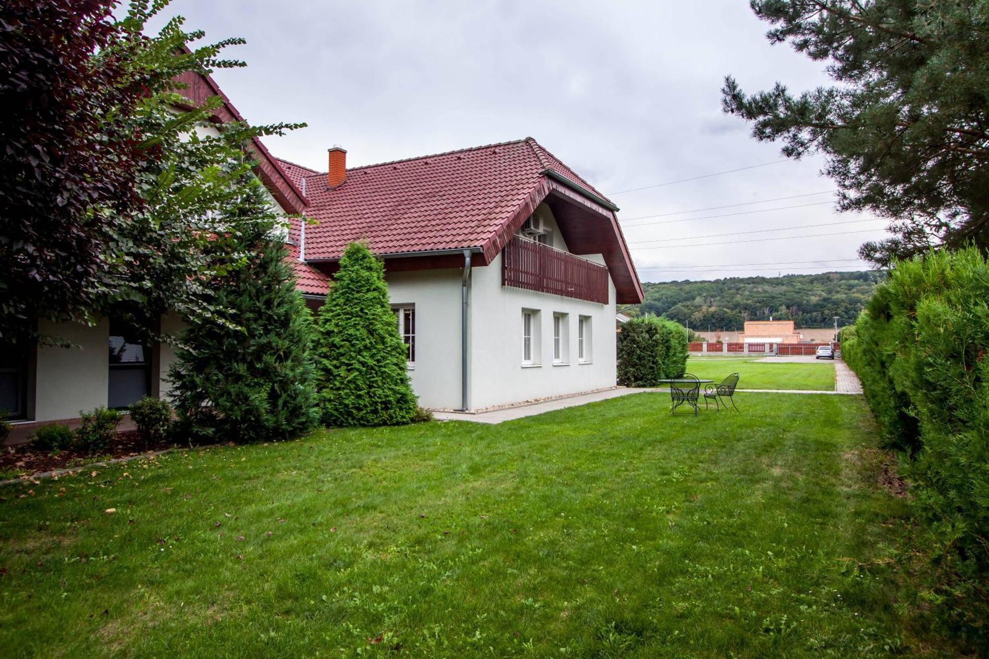 Solid Guest house