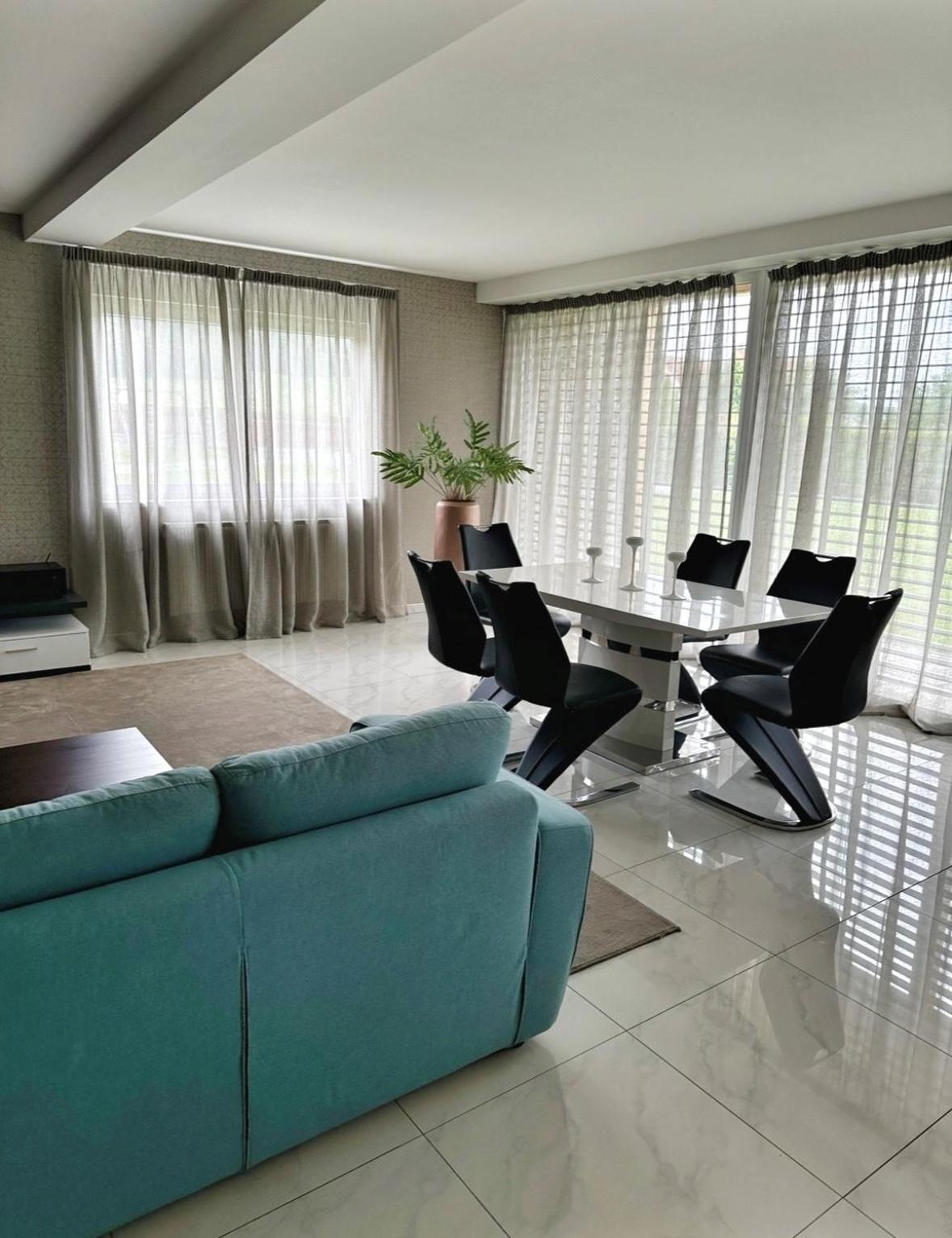 Guest house Solid *