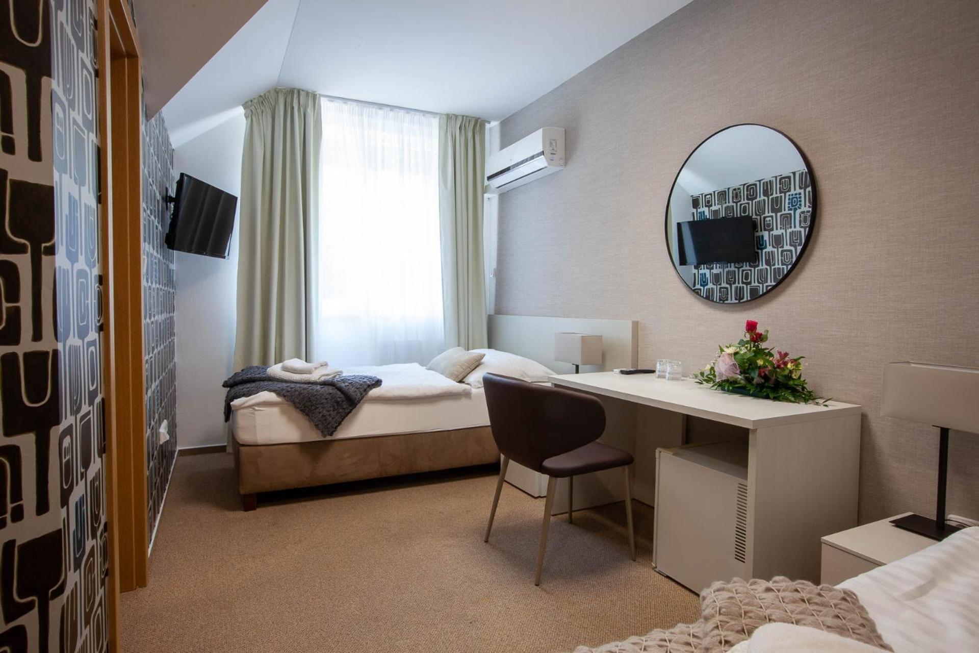 Guest house Solid *